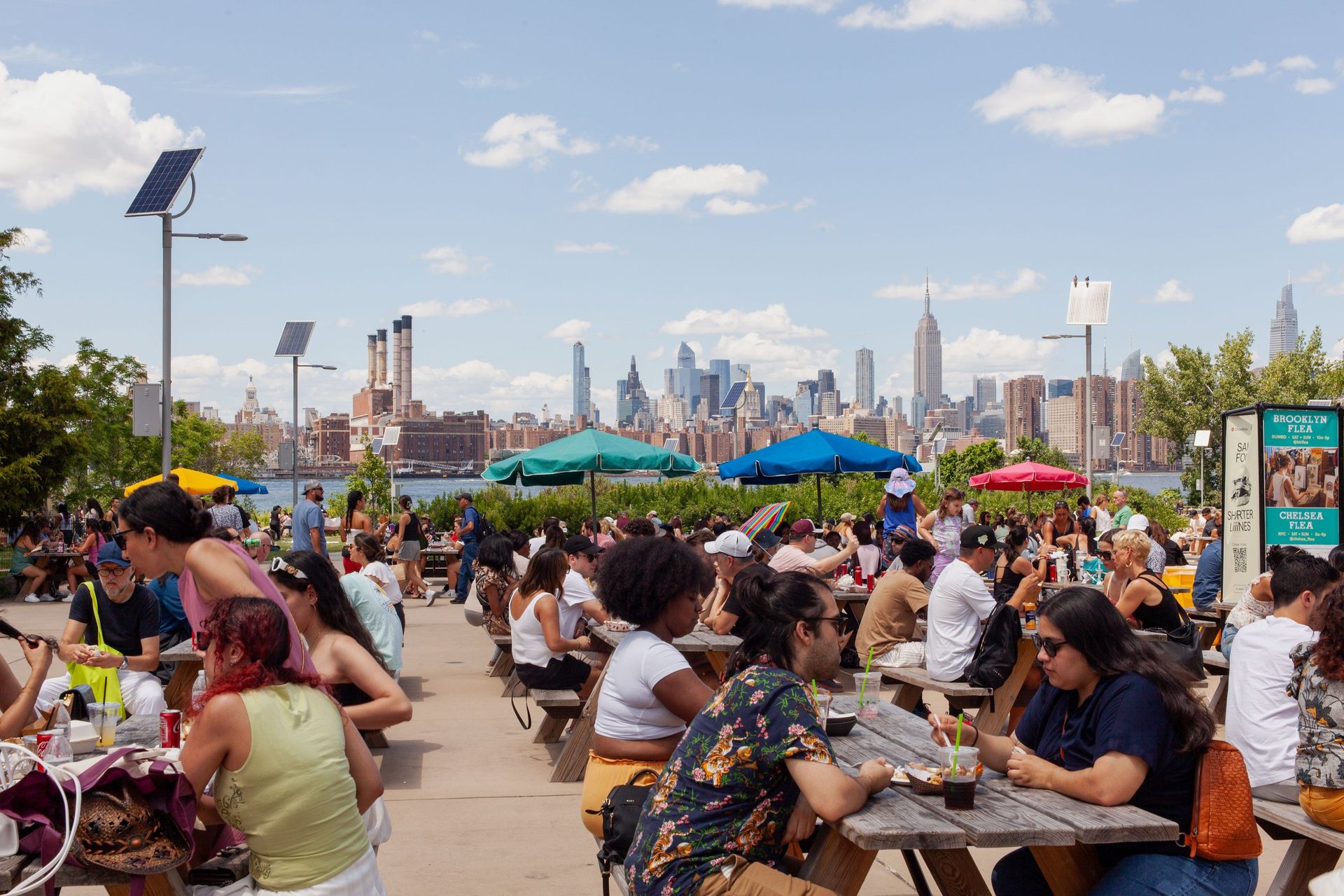 Smorgasburg 2026: O Maior Mercado de Comida ao Ar Livre dos EUA Abre Temporada em Brooklyn